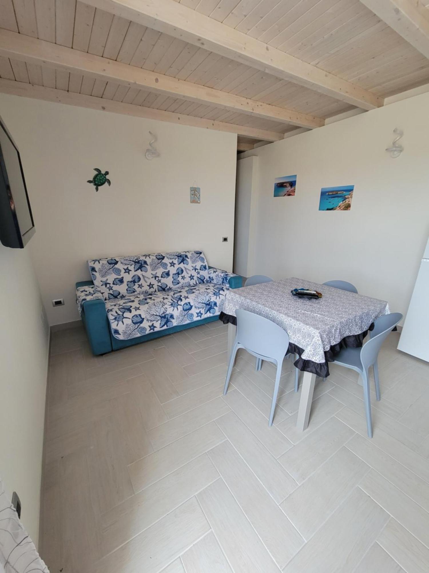Appartamenti Vincenzo Lampedusa Exterior photo